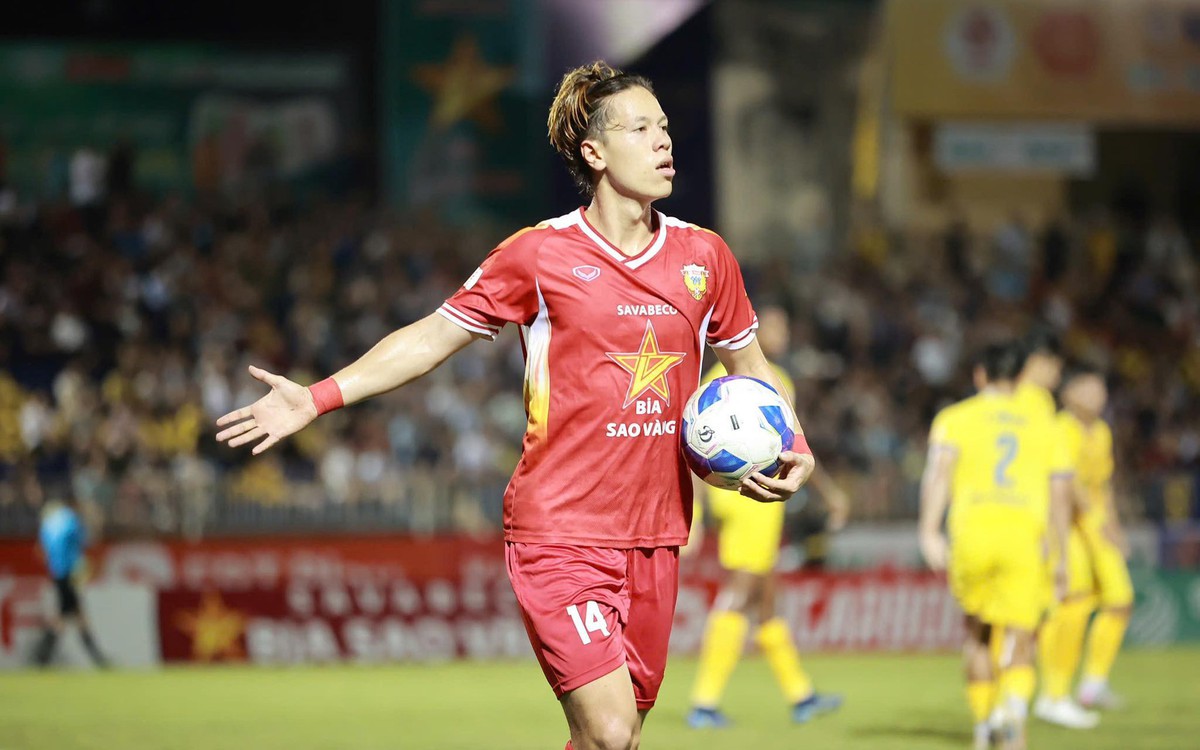 Viktor Lê 'cứu' 10 người Hồng Lĩnh Hà Tĩnh thoát thua Sông Lam Nghệ An