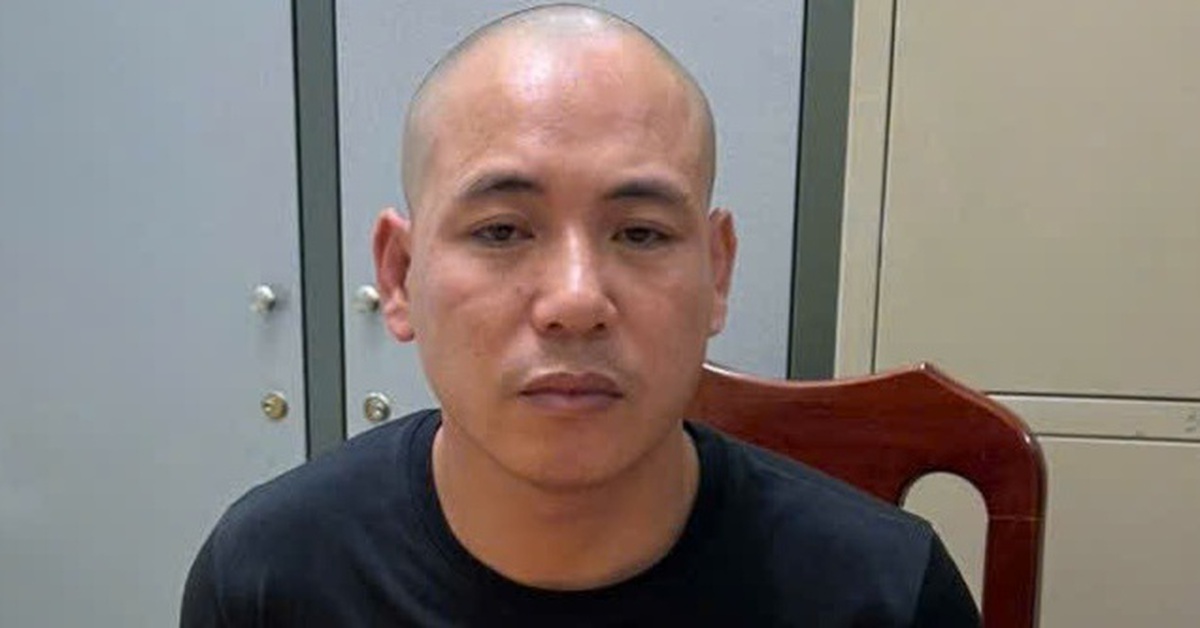 Sàm sỡ các cô gái theo 'kế hoạch bài bản', giật túi xách nạn nhân ở chung cư mini