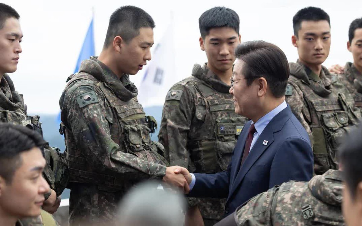 Hàn Quốc thiếu binh sĩ trầm trọng, chật vật duy trì sức mạnh quân sự trước Triều Tiên