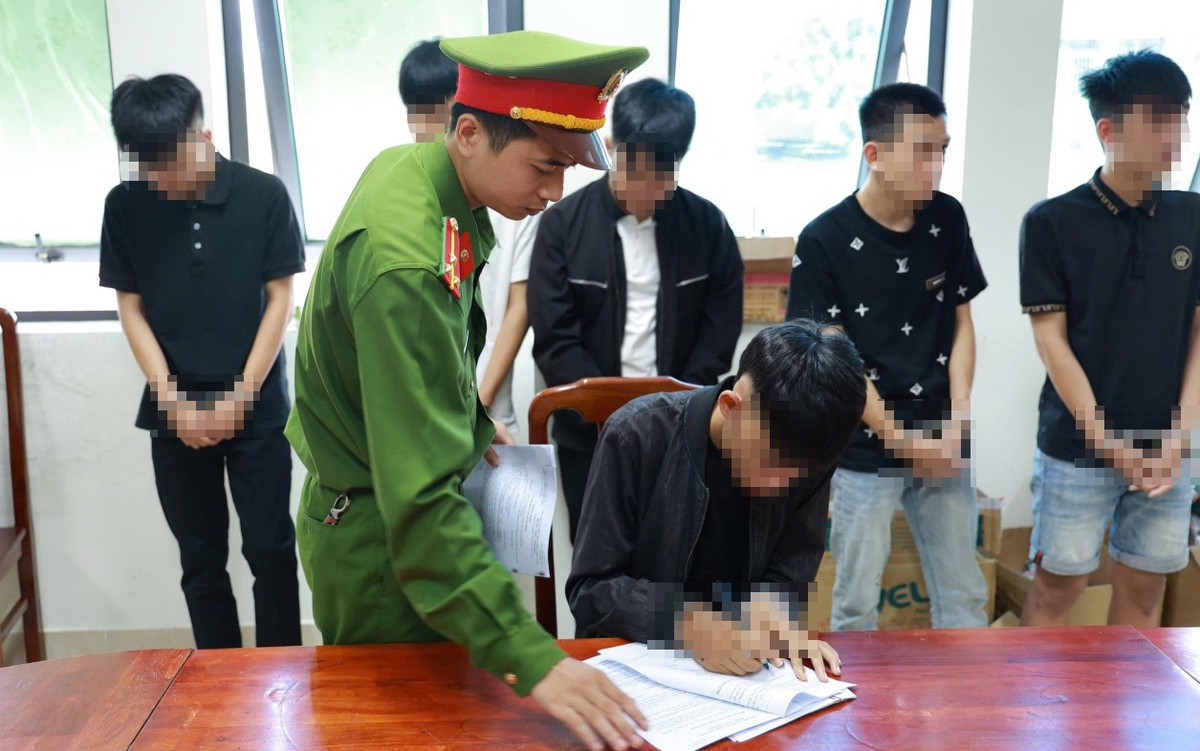 16 gen Z ở Quảng Trị ép nạn nhân lên xe, chở đi hành hung xuyên đêm