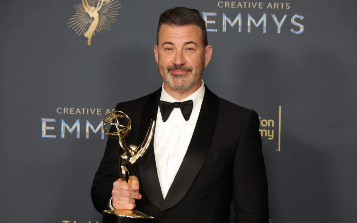 MC Jimmy Kimmel không chỉ bị đình chỉ khỏi một chương trình?