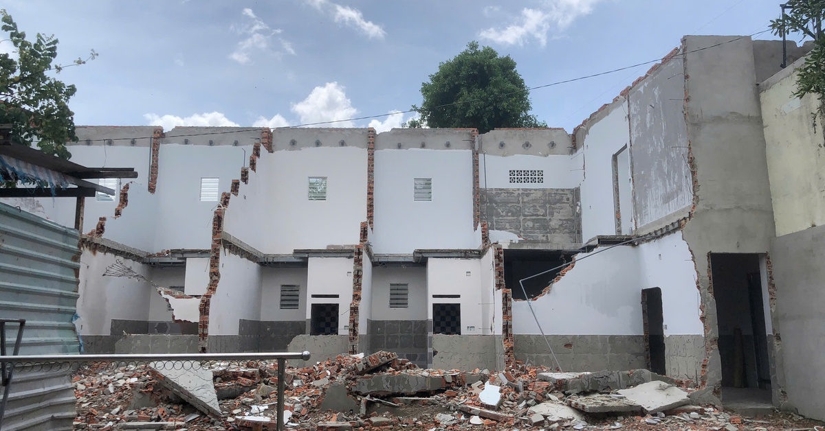 Nhà xây lụi, số lụi, phường Thới An báo cáo đã tháo dỡ, thực tế chưa hoàn tất