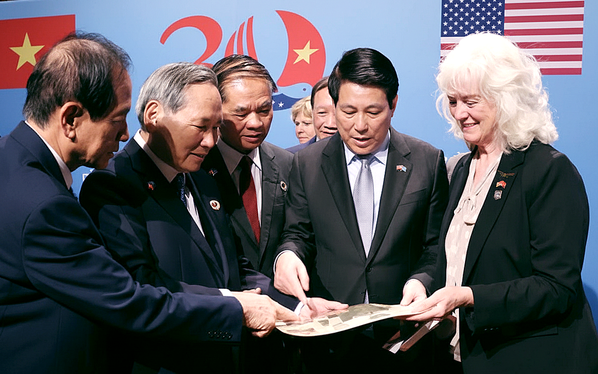 Chủ tịch nước: Câu chuyện hàn gắn quan hệ Việt - Mỹ là bằng chứng cho sức mạnh của lòng bao dung