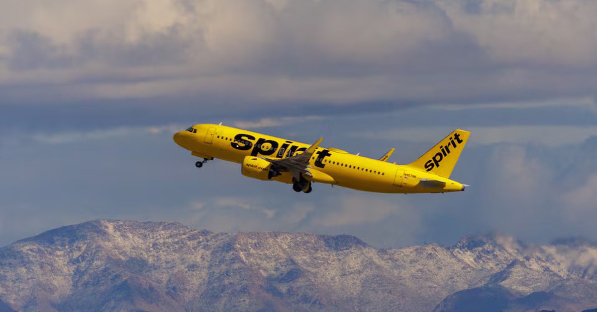 Hãng hàng không Mỹ cho thôi việc 1/3 tiếp viên sau hai lần phá sản