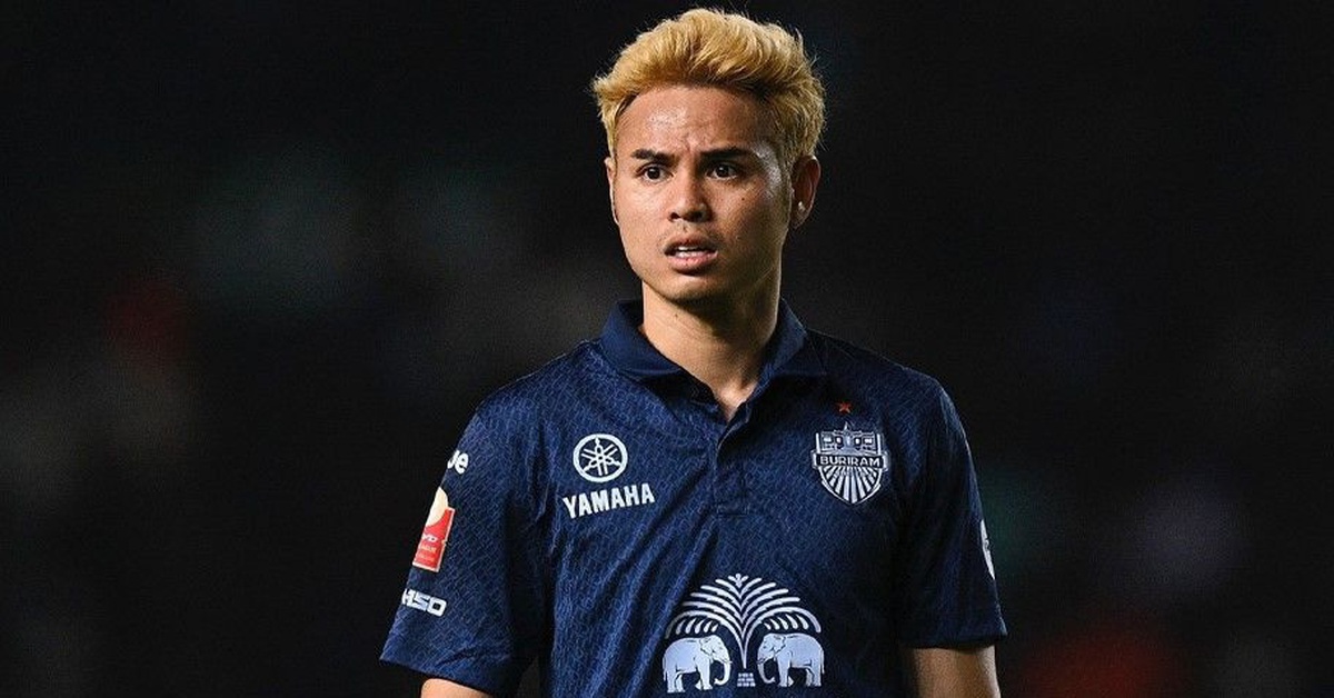 Người hâm mộ bóng đá Thái Lan muốn đội gọi lại 'vua cùi chỏ' lên tuyển