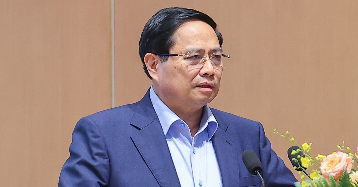 Thủ tướng: Không tái diễn việc yêu cầu người dân cung cấp giấy tờ trùng lặp dữ liệu đã có