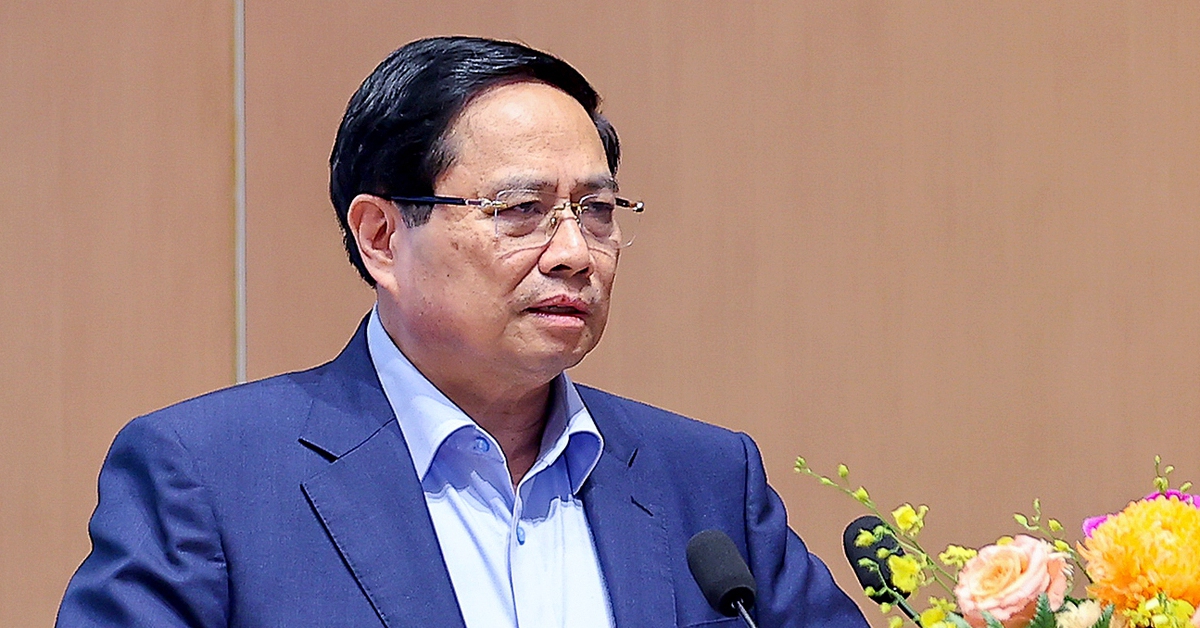 Thủ tướng: Không tái diễn việc yêu cầu người dân cung cấp giấy tờ trùng lặp dữ liệu đã có