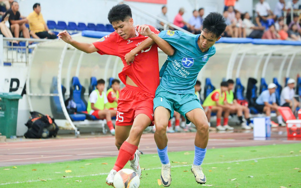 Chung kết U17 quốc gia: Nam Định và Hà Nội 'đại chiến'