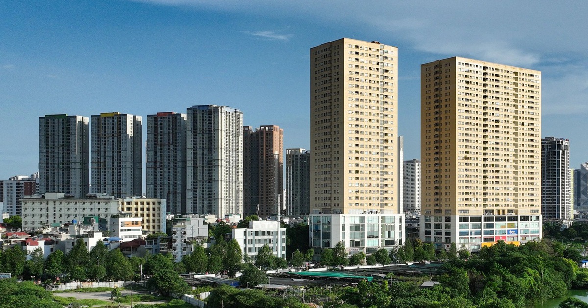 Tin tức sáng 26-9: Hà Nội vượt xa TP.HCM về tăng giá nhà; Ngành công an sẽ có mức đóng BHYT mới