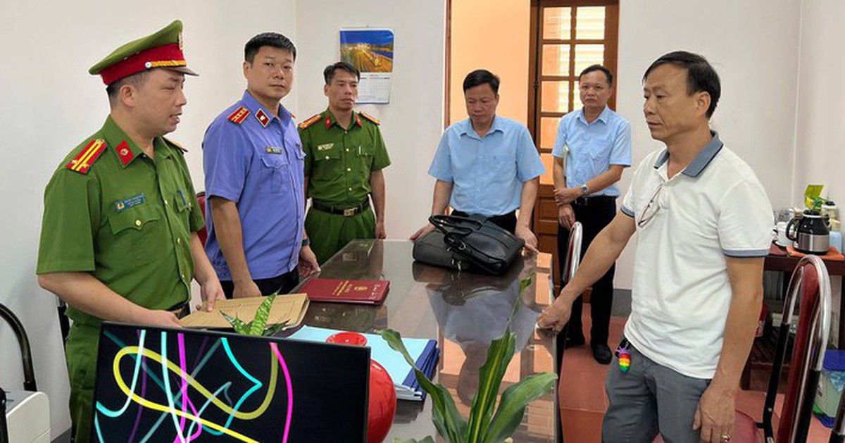 Bắt chủ tịch hội đồng quản trị Công ty cổ phần Đường sắt Vĩnh Phú