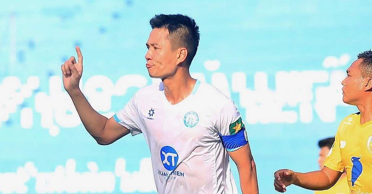 Xuân Thiện Phú Thọ 'thoát hiểm' phút 90+7