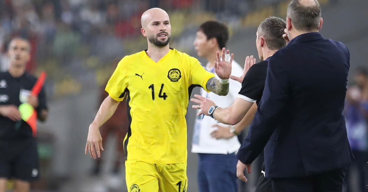 CĐV Đông Nam Á: 'Malaysia chỉ có thể chơi gian lận mới thắng được Việt Nam'