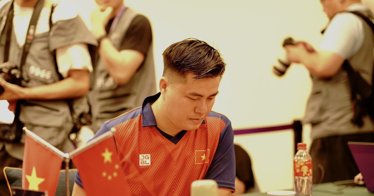 Nhìn lại hành trình vô địch cờ tướng thế giới của kỳ thủ Lại Lý Huynh