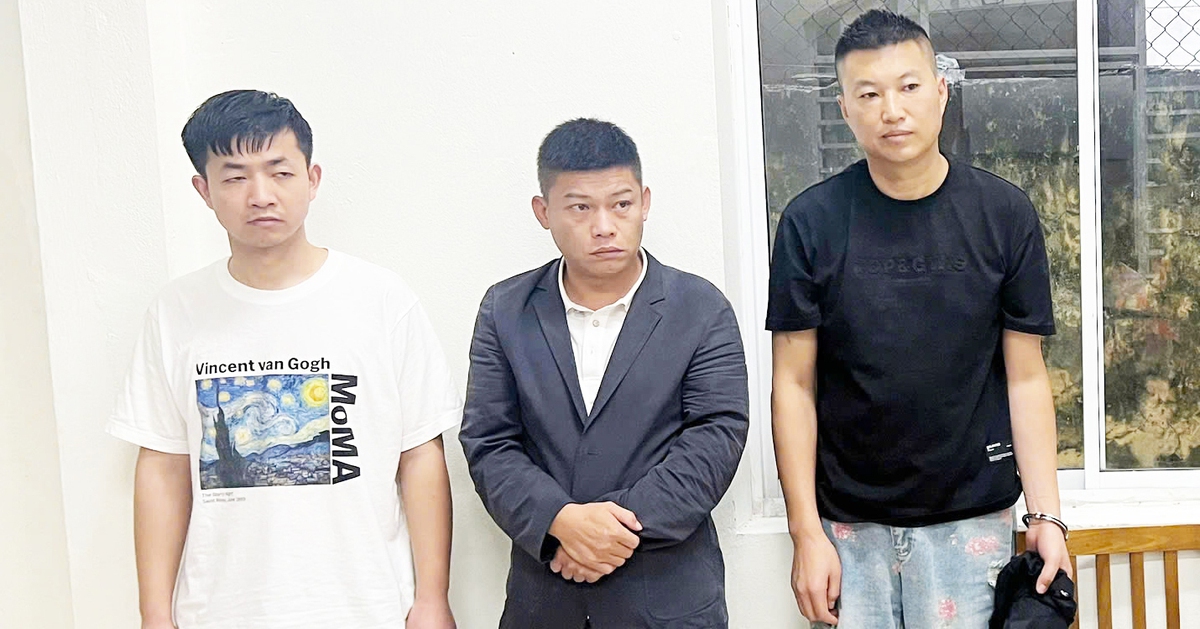 3 người Trung Quốc giam cầm đồng hương ở nhà nghỉ, đòi tiền nợ thua bạc