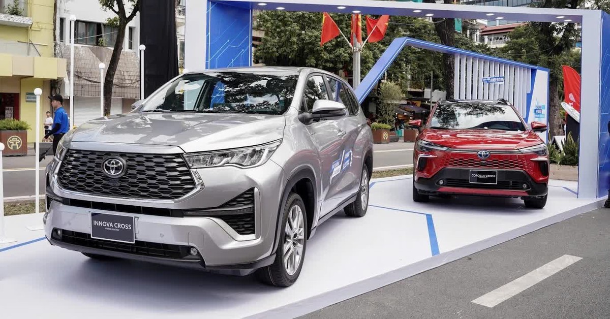 Toyota đầu tư lớn làm xe hybrid ở Việt Nam: Mắt xích sau 'website lạ' và thành phố thông minh?