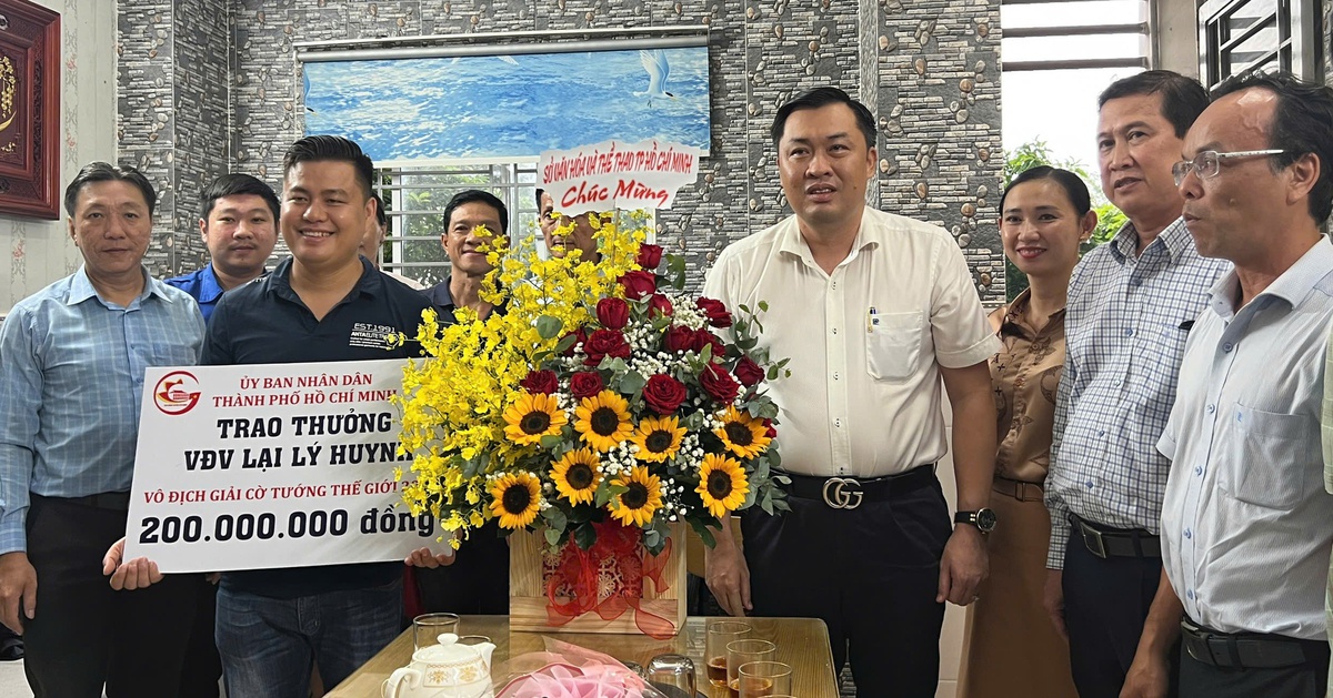 TP.HCM thưởng nóng 300 triệu cho vô địch cờ tướng thế giới Lại Lý Huynh