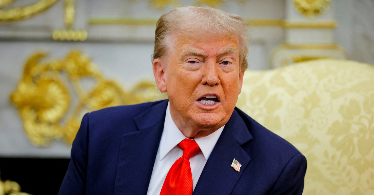 Ông Trump cảnh báo Mỹ không dừng lại ở cuộc tấn công tàu ma túy Venezuela