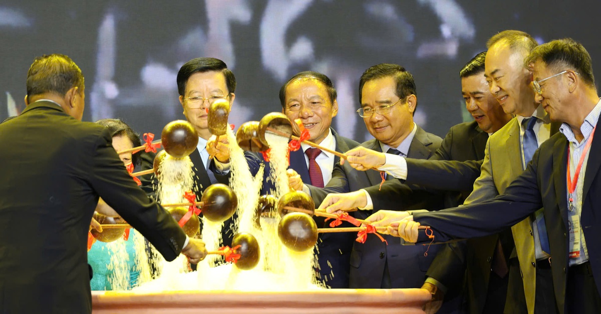 TP.HCM hướng đến siêu đô thị du lịch quốc tế hấp dẫn
