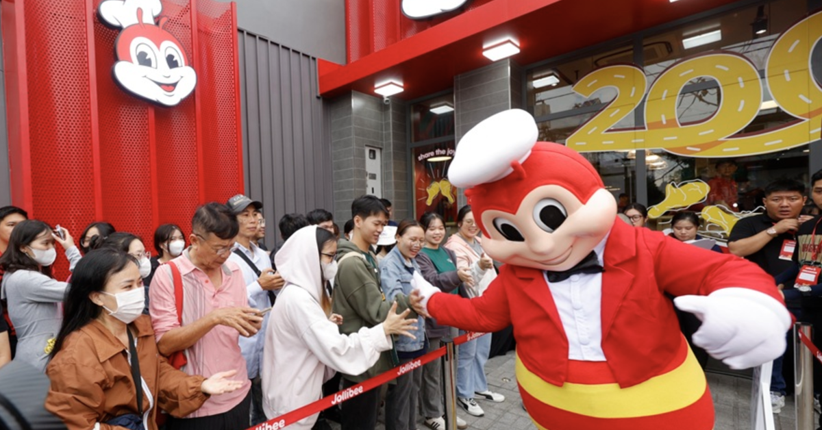 Lẩu Haidilao và gà rán Jollibee thắng lớn ở Việt Nam
