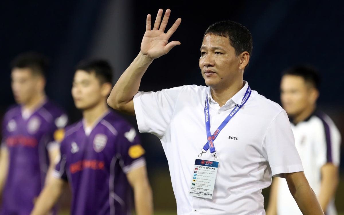 HLV Anh Đức từ chức CLB Becamex TP.HCM, ông Đặng Trần Chỉnh tạm quyền