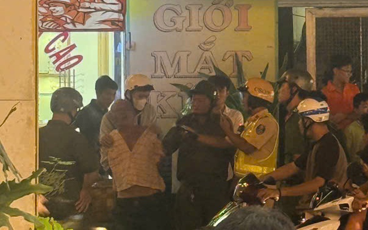 Khởi tố người say xỉn, 'quậy' tổ đo nồng độ cồn của cảnh sát giao thông An Sương