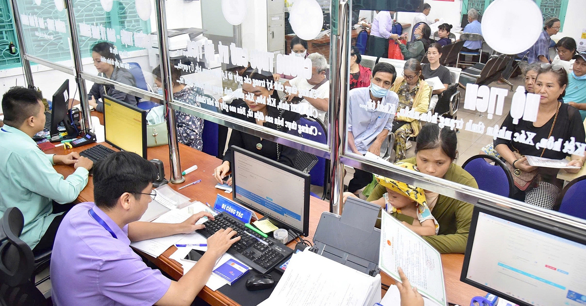 Tin tức sáng 1-10: Xây dựng Hòa Bình thắng kiện liên tiếp; Cơ điện lạnh (REE) bị truy thu thuế