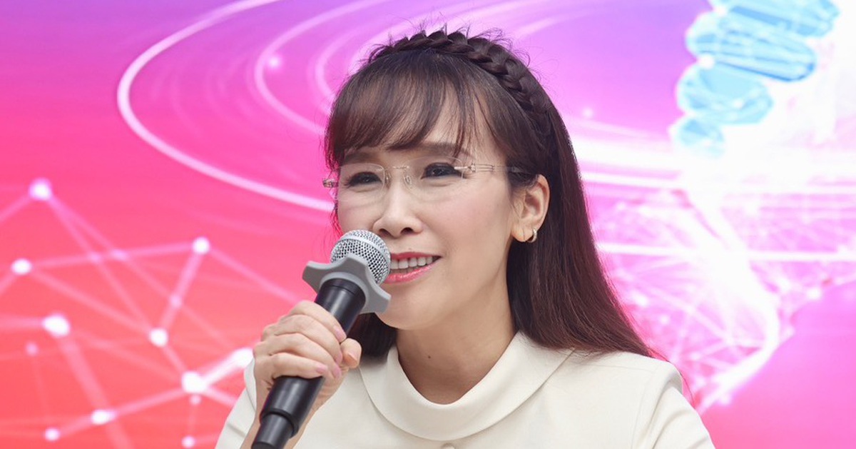 Tỉ phú Nguyễn Thị Phương Thảo kể chuyện hậu trường 100 ngày 'giải cứu' HOSE