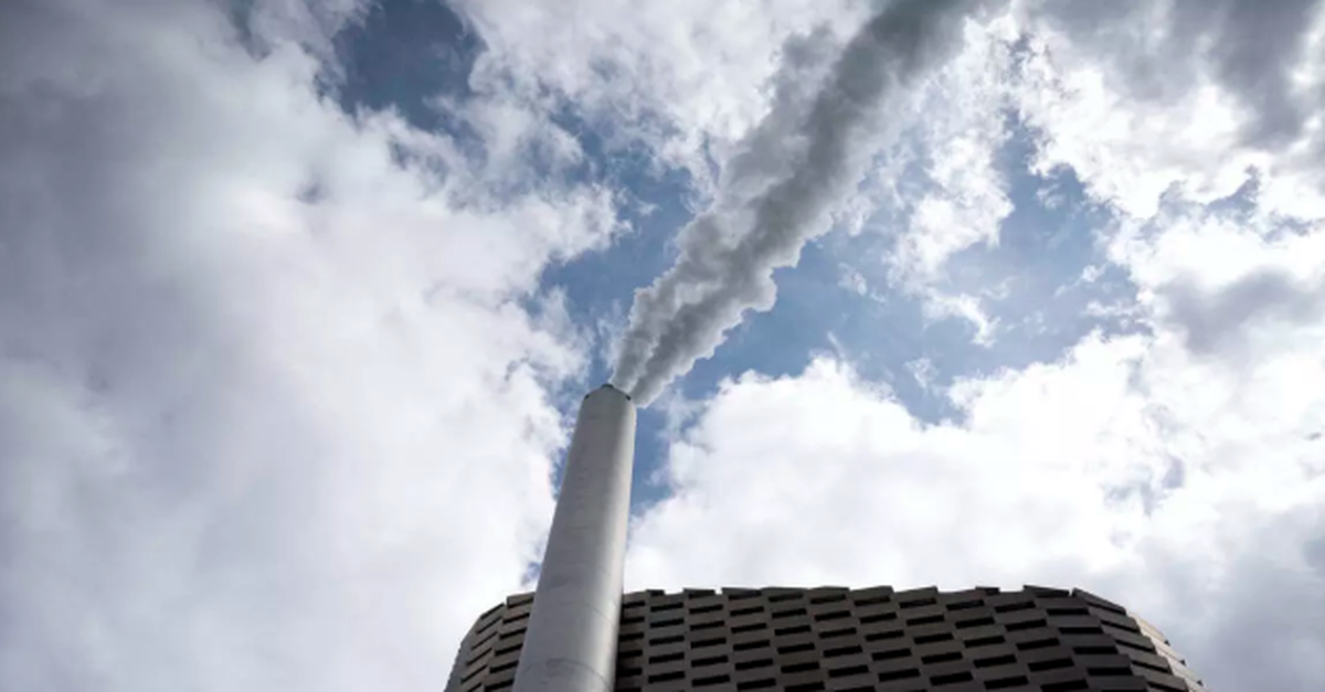 Cảnh báo toàn cầu: Trái đất sắp hết chỗ chôn CO₂