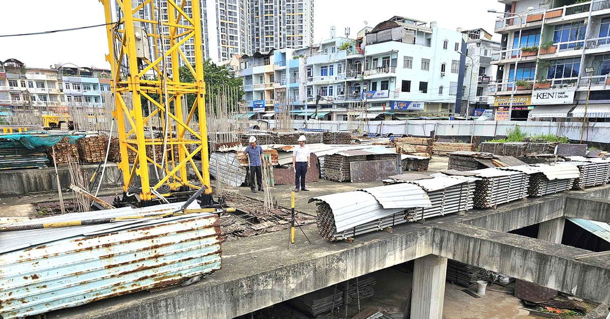 Cần 'nhạc trưởng' để giảm giá nhà