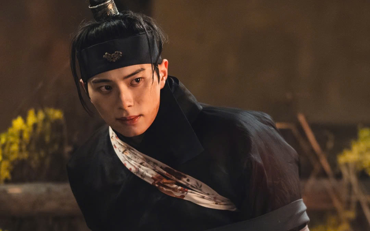 Lee Chae Min thành hiện tượng nhờ cú bùng nổ của Ngự trù của bạo chúa