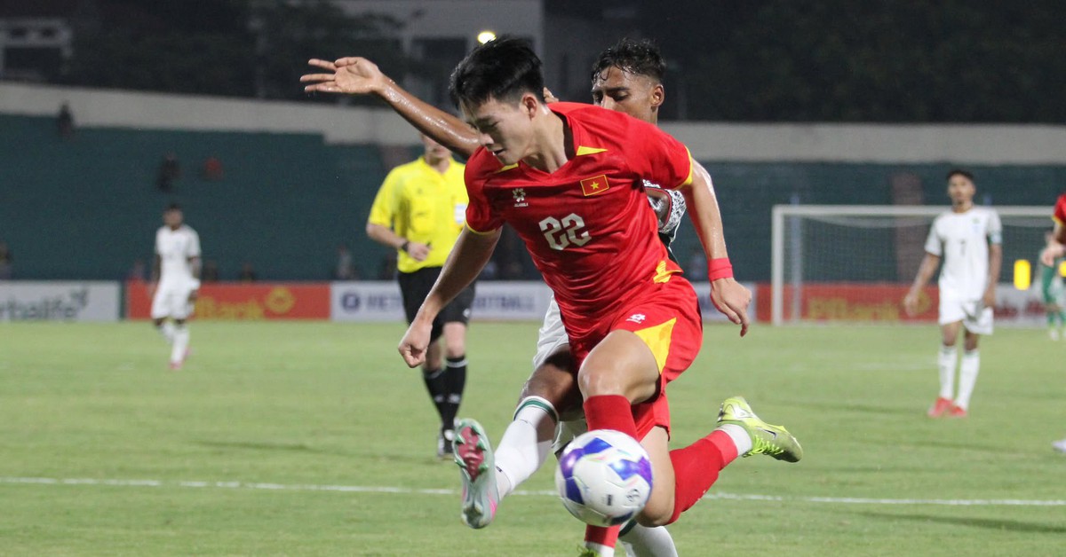 U23 Việt Nam - U23 Singapore (hiệp 1): 0-0