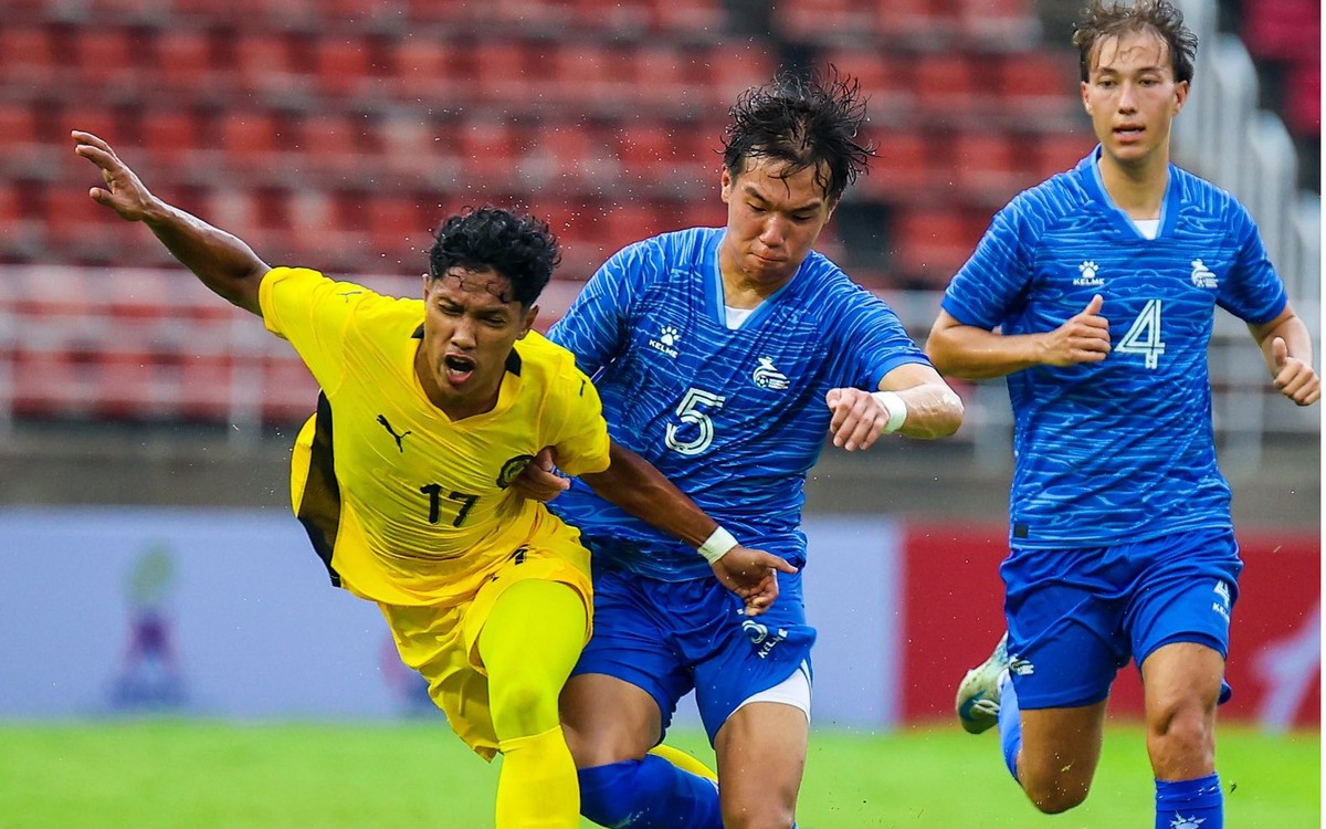 Vùi dập Mông Cổ 7-0, U23 Malaysia nuôi hy vọng giành vé