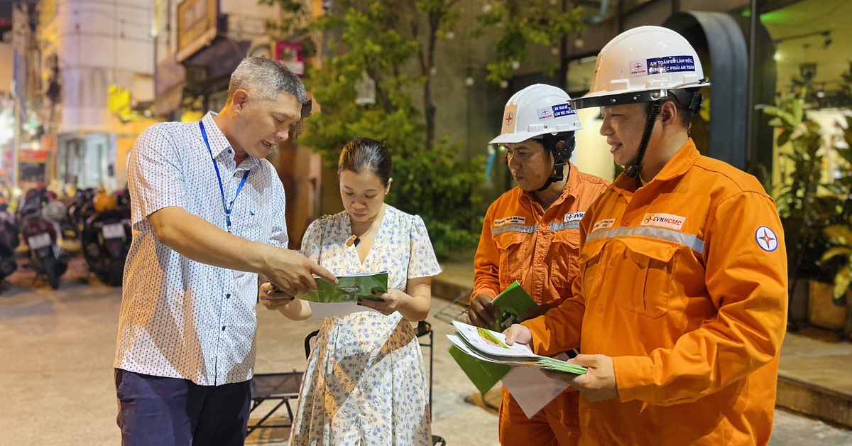Điện lực TP.HCM công khai lượng điện tiêu thụ mỗi ngày, người dân vào app theo dõi