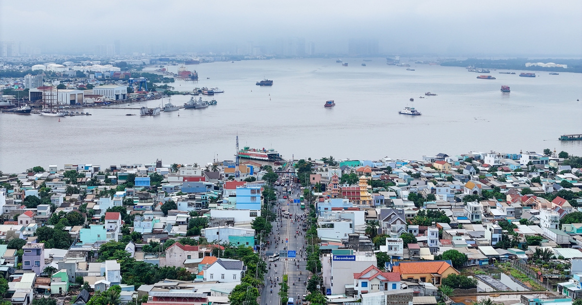 Bước đột phá để TP.HCM trở thành cửa ngõ logistics Đông Nam Á