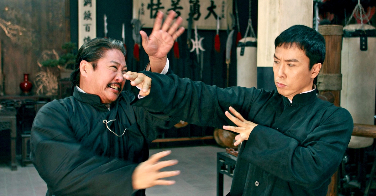 Hồng Kim Bảo luyện võ gì mà từng giao đấu cả Lý Tiểu Long?