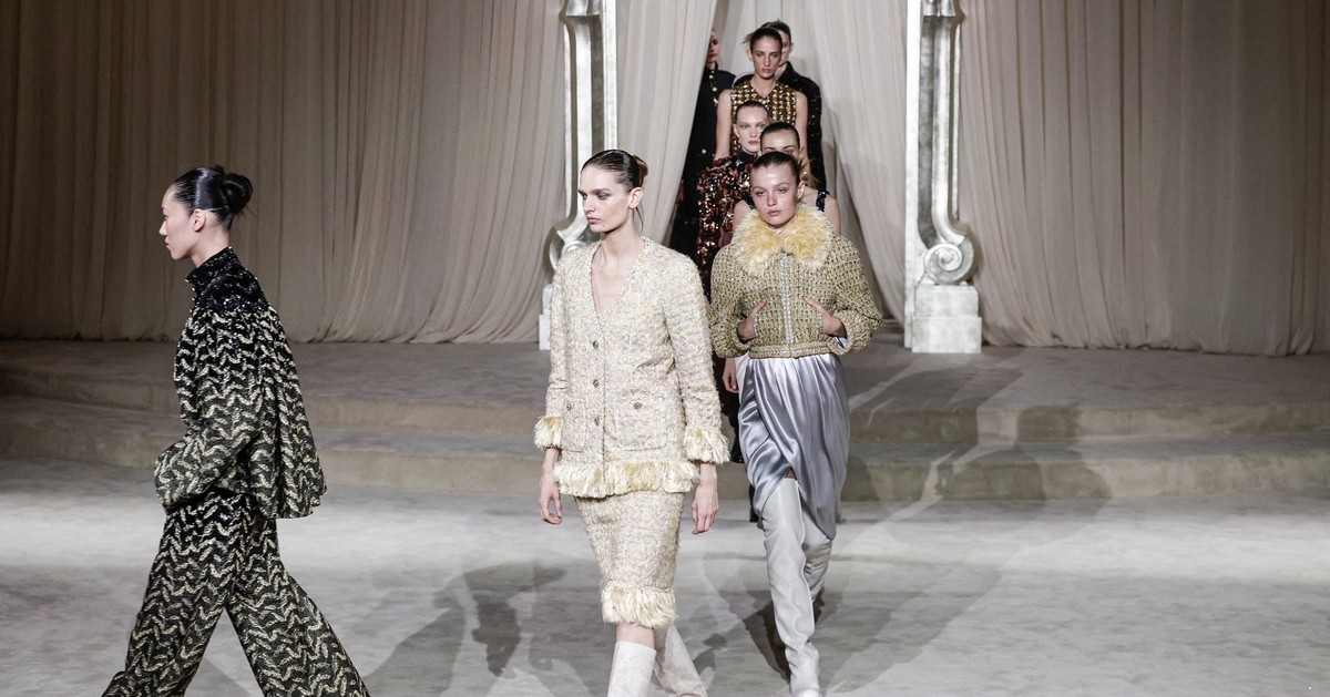 Thời trang xa xỉ 'thay máu' giữa khủng hoảng