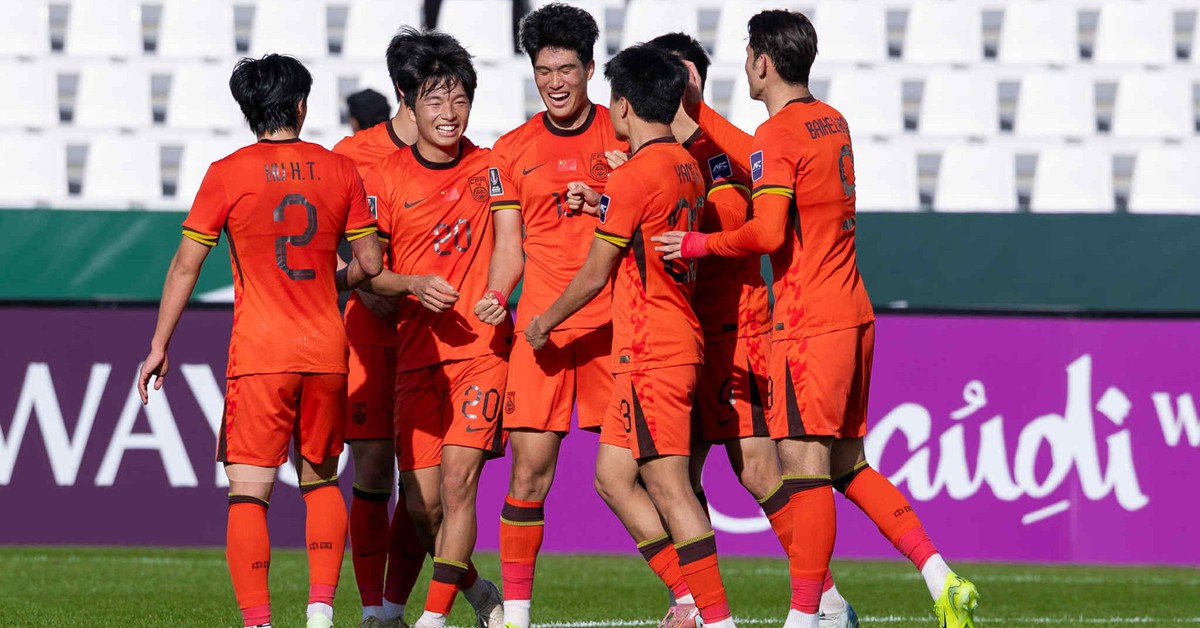 Bất ngờ đánh bại U23 Úc, Trung Quốc có ưu thế lớn ở bảng D