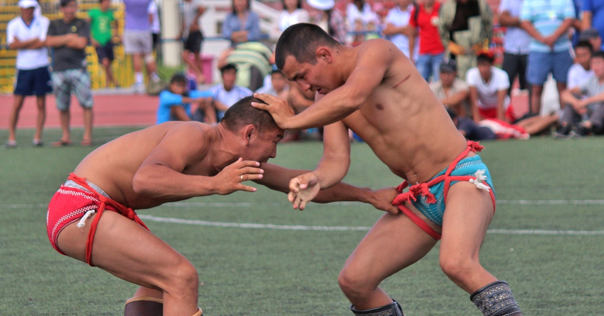 Tuyệt kỹ hiếm hoi của Kim Dung bước lên được võ đài MMA