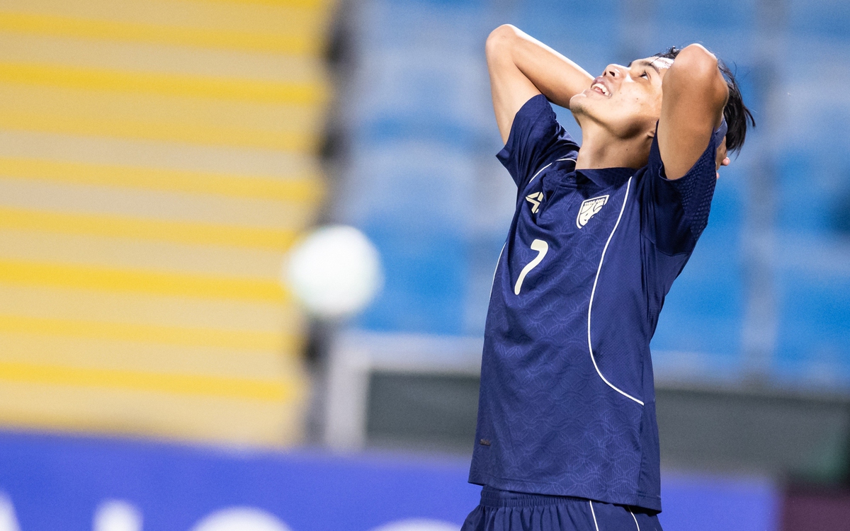 CĐV Thái Lan: 'Không nên hy vọng, chúng ta vẫn sẽ bị loại'