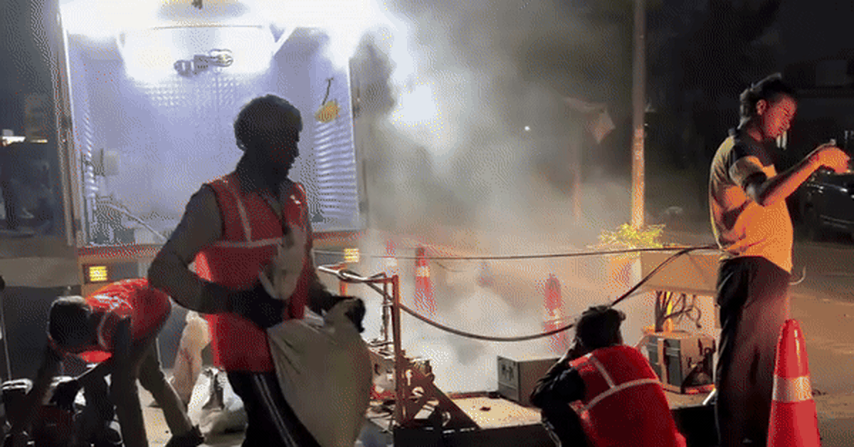 Xe sửa đường siêu tốc: Chỉ vài phút là xóa xong ổ gà, không gây tắc nghẽn