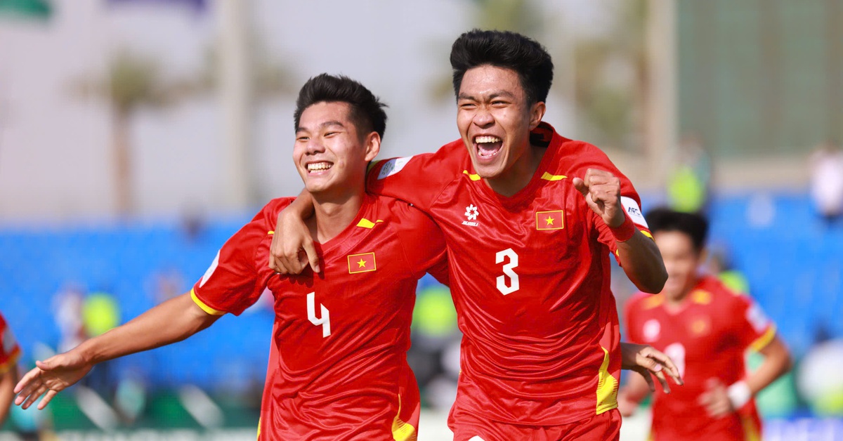 Đình Bắc và 6 đồng đội lâm vào tình cảnh 'nguy hiểm' ở tứ kết Giải U23 châu Á