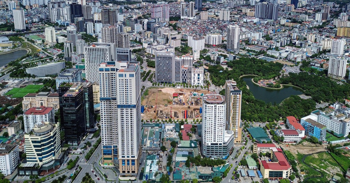 Hà Nội: Giá bán chung cư nội đô gấp đôi vùng ven