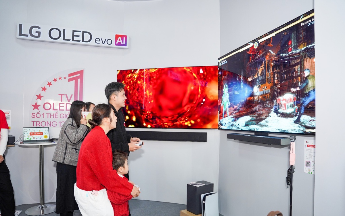 Tương tác công nghệ tại 'Lễ hội Thiết kế sáng tạo Hà Nội 2026'