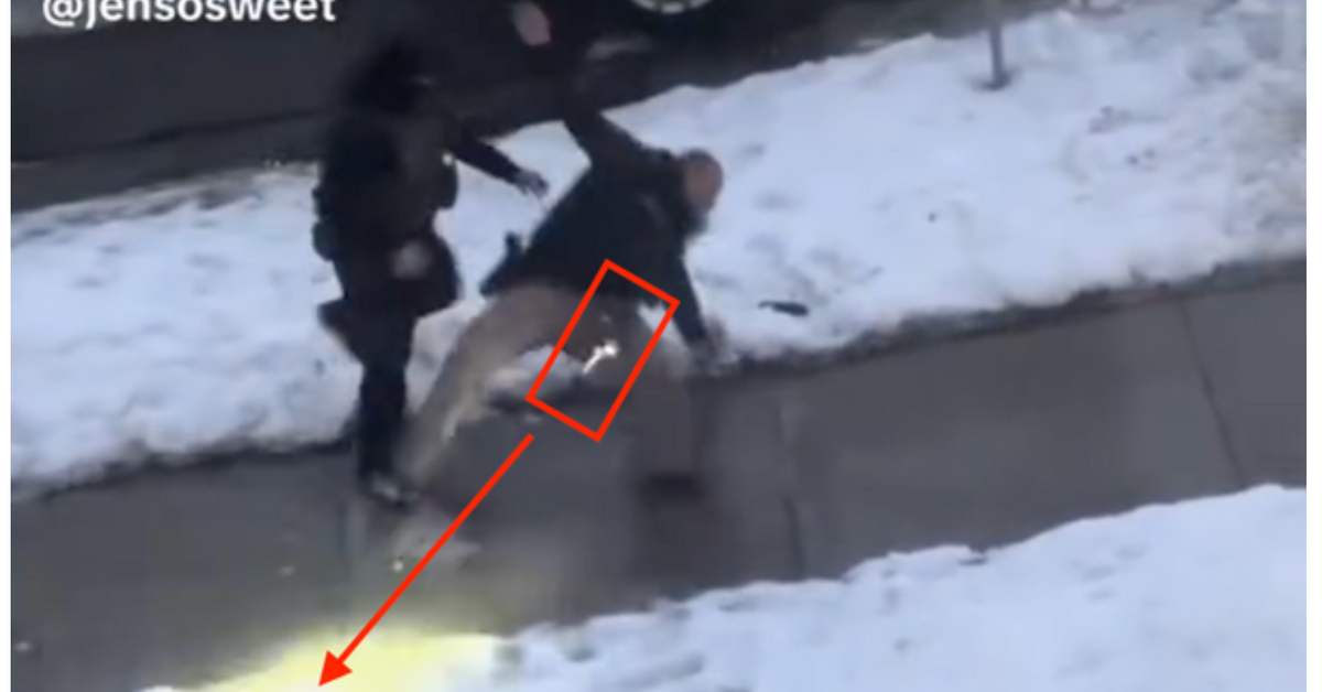Video đặc vụ Mỹ trượt ngã băng làm súng cướp cò gây tranh cãi nhưng chưa thể xác thực đúng sai