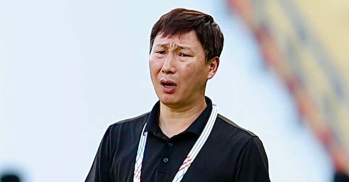 HLV Kim Sang Sik 'đang chịu đựng' cơn thèm phở Việt Nam