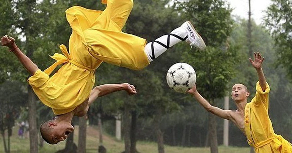 Trung Quốc đưa kung fu Thiếu Lâm vào đào tạo bóng đá