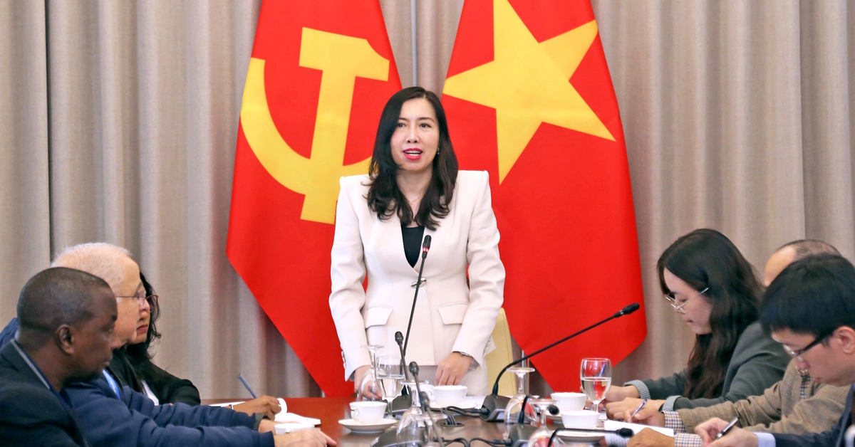 Phóng viên quốc tế, báo người Việt ở nước ngoài chúc Đại hội XIV của Đảng thành công tốt đẹp