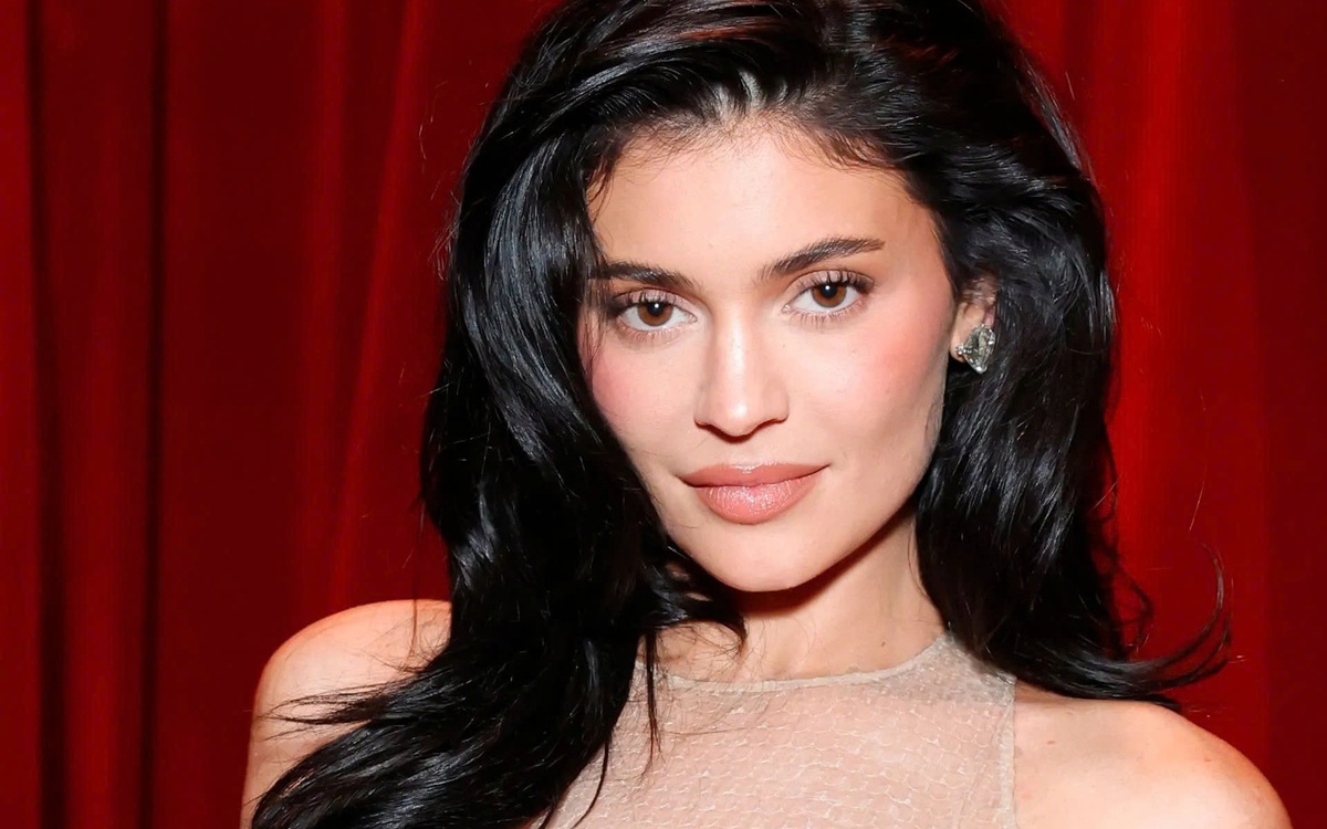 Phong cách thời trang nào lỗi thời trong năm 2026?