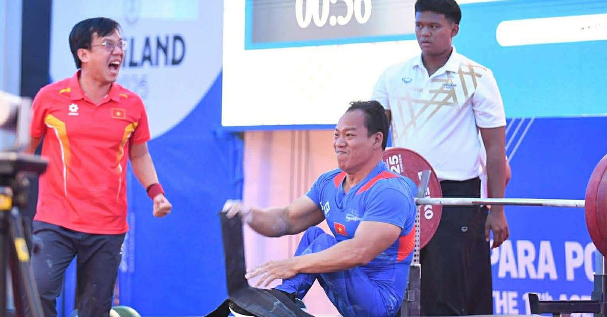 Lê Văn Công giành huy chương vàng dù vẫn đang chấn thương