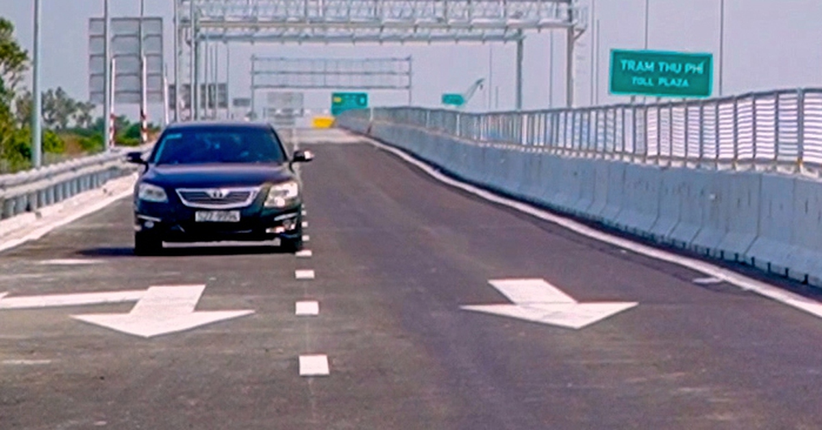 Thông xe cao tốc, Cà Mau không còn 'xa lắm'